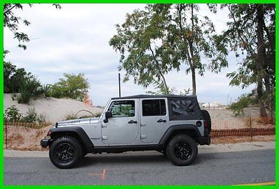 Jeep : Wrangler Unlimited Willys Wheeler 4x4 AT Automatic Repairable Rebuildable Salvage Wrecked Runs Drives EZ Project Needs Fix Low Mile