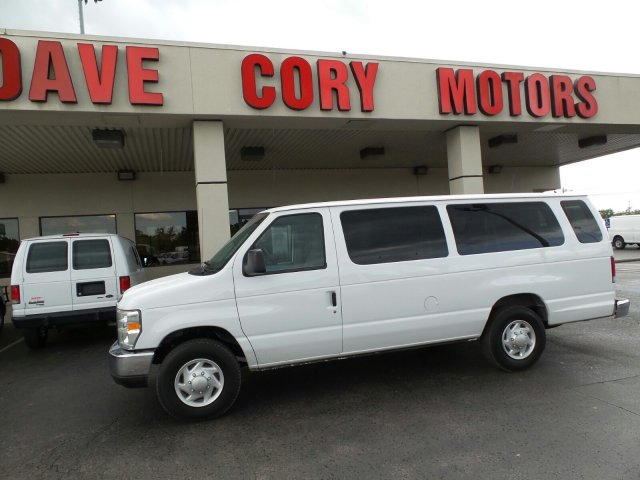 2009 Ford Econoline Wagon