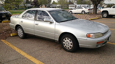 Toyota : Camry LE 1995 toyota camry le sedan 4 door 2.2 l regular service good interior runs