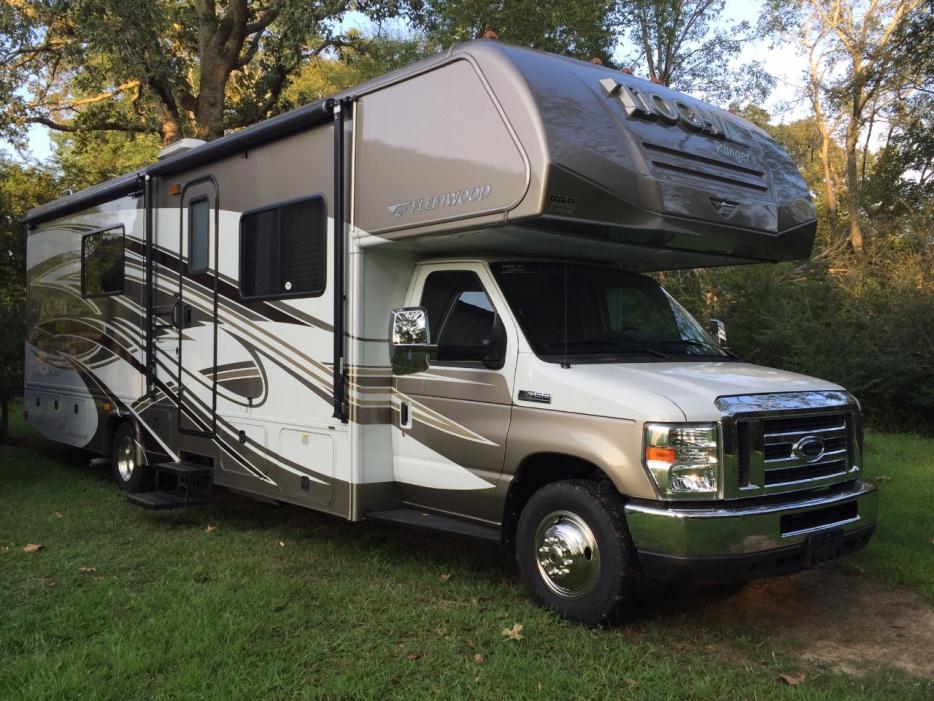 2004 Fleetwood DISCOVERY 39L