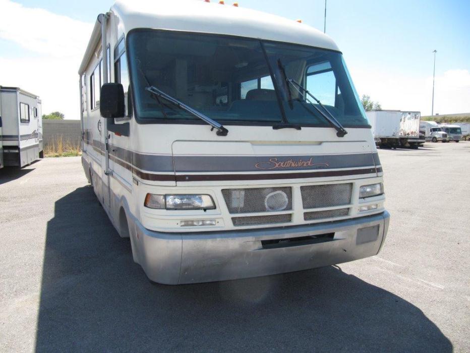 2004 Fleetwood DISCOVERY 39L