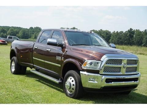 2014 RAM 3500 4 DOOR CREW CAB LONG BED TRUCK