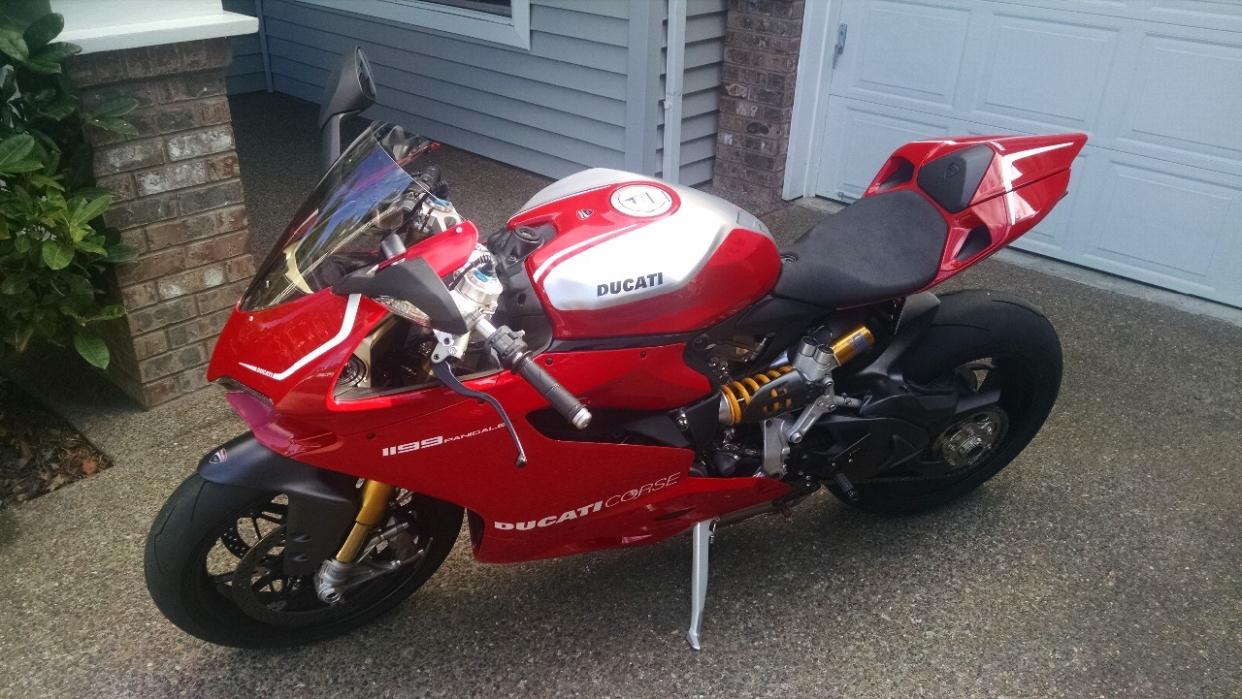 2014 Ducati Superbike 1199 PANIGALE R