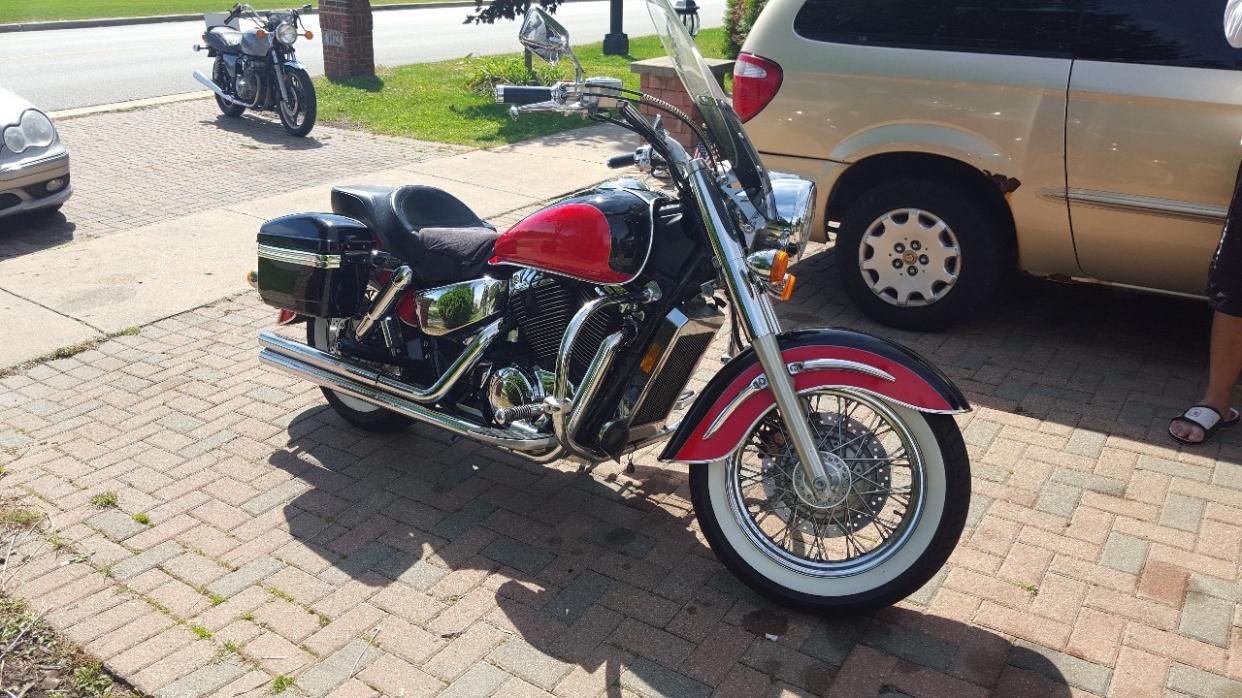 2000 Honda Shadow VT1100