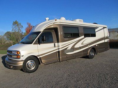 B CLASS RV  stunning and clean 27 foot accident free toy garage