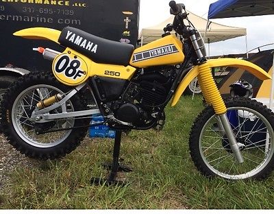 Yamaha : YZ Completely restored from the ground up 1979 YZ250