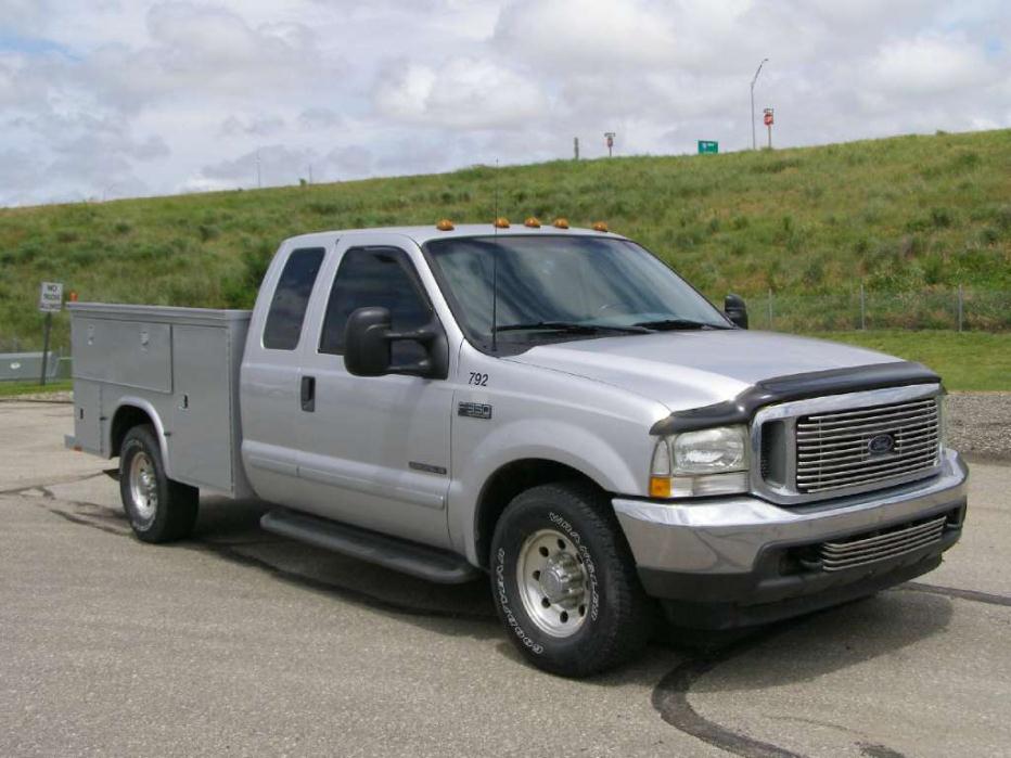 2002 Ford F350 Highway Miles!!   1-2k  Sold