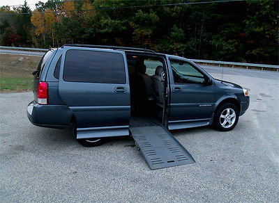 Chevrolet : Uplander LS Mini Passenger Van 4-Door Braun Entervan Handicap Wheelchair Van, Garage kept, 37,437 One-Owner mi.