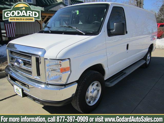 2014 Ford Econoline Cargo Van