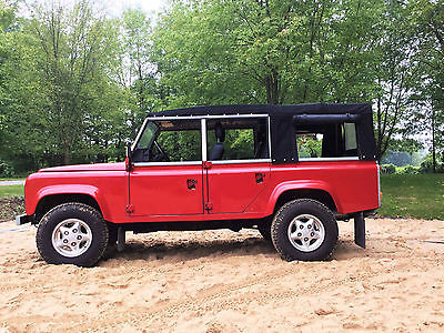 Land Rover : Defender 1984 land rover 110 v 8 only 10 000 miles from new