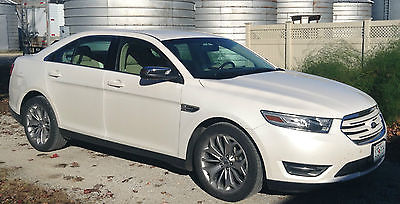 Ford : Taurus White Platinum Tri-coat, Heated and Cooled Tan Leather seats, Sync, Rear camera