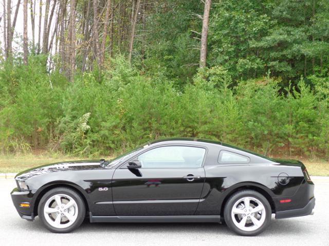 Ford : Mustang GT Manual 2012 ford mustang gt 365 p mo 200 down