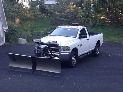 Ram : 2500 Tradesman Standard Cab Pickup 2-Door 2014 dodge ram 2500 with plow and sander like new only 9900 miles