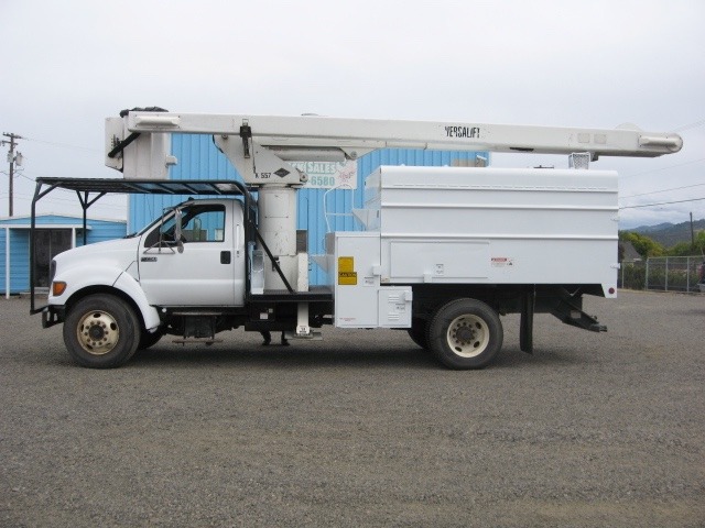 2002 Ford F750