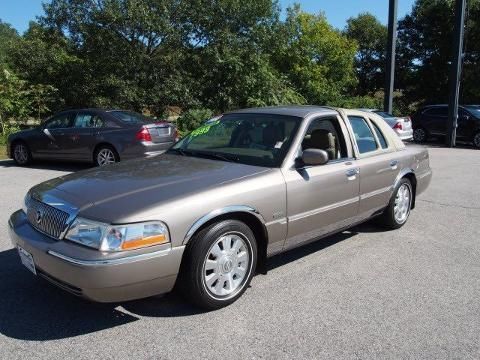 2004 MERCURY GRAND MARQUIS 4 DOOR SEDAN