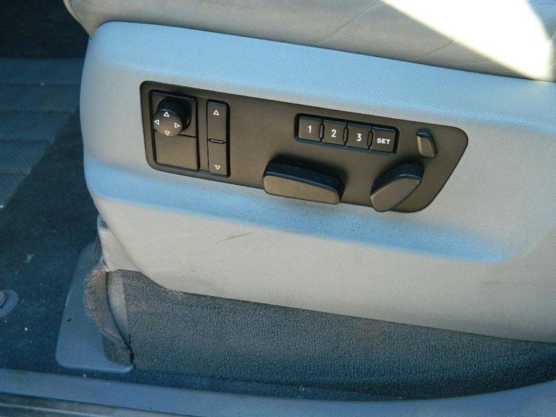 FRONT DRIVER SEAT FOR 2004 VOLKSWAGEN TOUAREG, 1