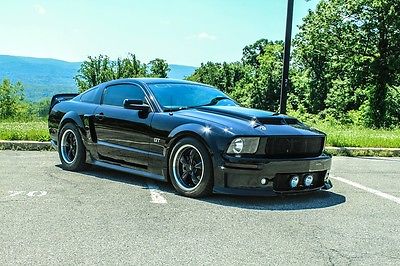 Ford : Mustang GT Blacked out, Great condition Show car. Cervini body kit and Supercharger