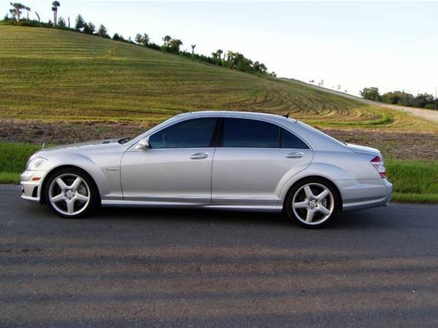 Mercedes-Benz : S-Class S65 AMG 4dr S65 AMG  604HP 12Cyl. Bi-Turbo Clean Car Fax  Loaded
