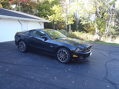 Ford : Mustang GT 5.0 Beautiful Black 2014 Premium Ford Mustang Premium GT Excellent condition!