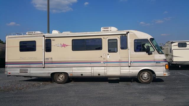 2016 Fleetwood FLAIR 26E