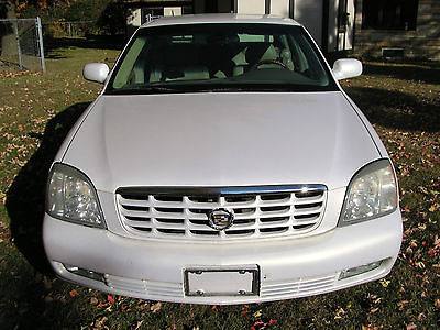 Cadillac : DeVille DTS 2004 cadillac deville 4 door sedan
