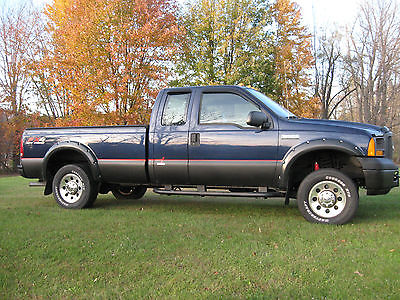 Ford : F-250 XL Extended Cab four door, 8' bed 4 x 4 fx 4 off road package extended cab 8 foot bed