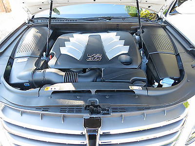 Hyundai : Equus Signature Sedan 4-Door Great condition, this Equus is perfect. Garage kept with low mileage.