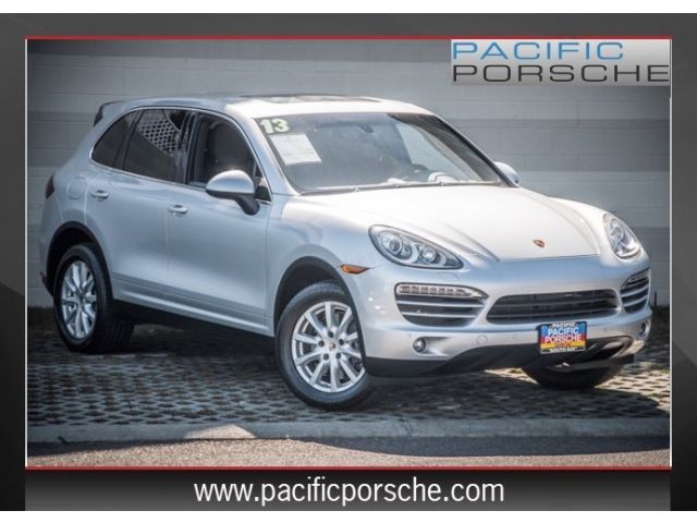 Porsche : Cayenne Base Base Certified SUV 3.6L CD BOSE Audio Package Convenience Package 10 Speakers