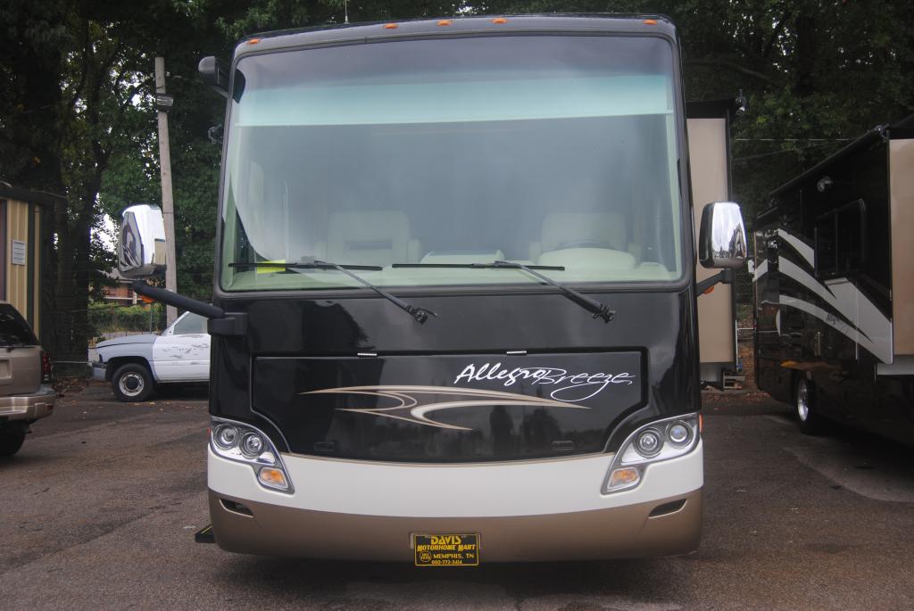 2015 Tiffin Allegro Breeze 32 BR