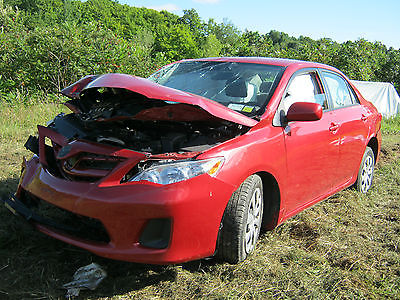 Toyota : Corolla LE 2011 toyota corolla le salvage 76 k red