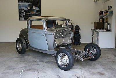 Ford : Other Deluxe 1932 ford 3 window coupe steel brookville body with chassis roller project 33 34