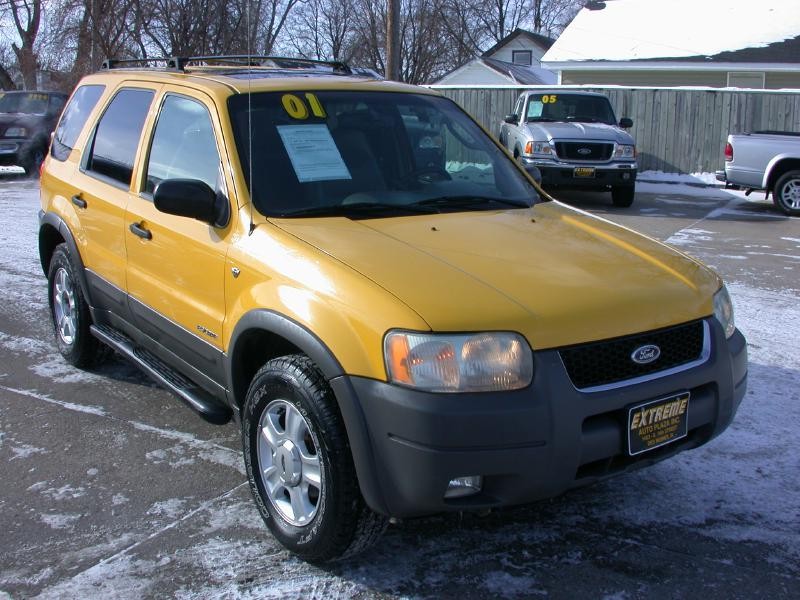 2001 Ford Escape 4dr 103 WB XLT 4WD