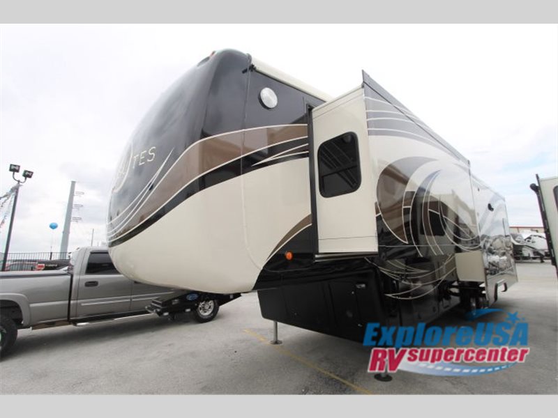 2016 DRV LUXURY SUITES Mobile Suites 39 RESB3