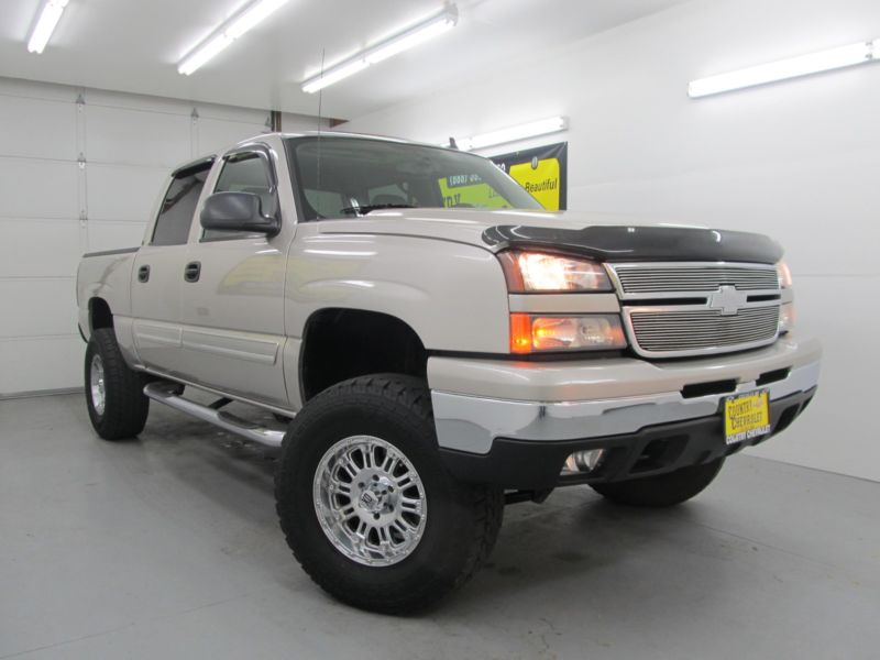 2007 Chevy Silverado 1500 LT Crew 4X4 ***CLEAN, LIFTED, LOADED***
