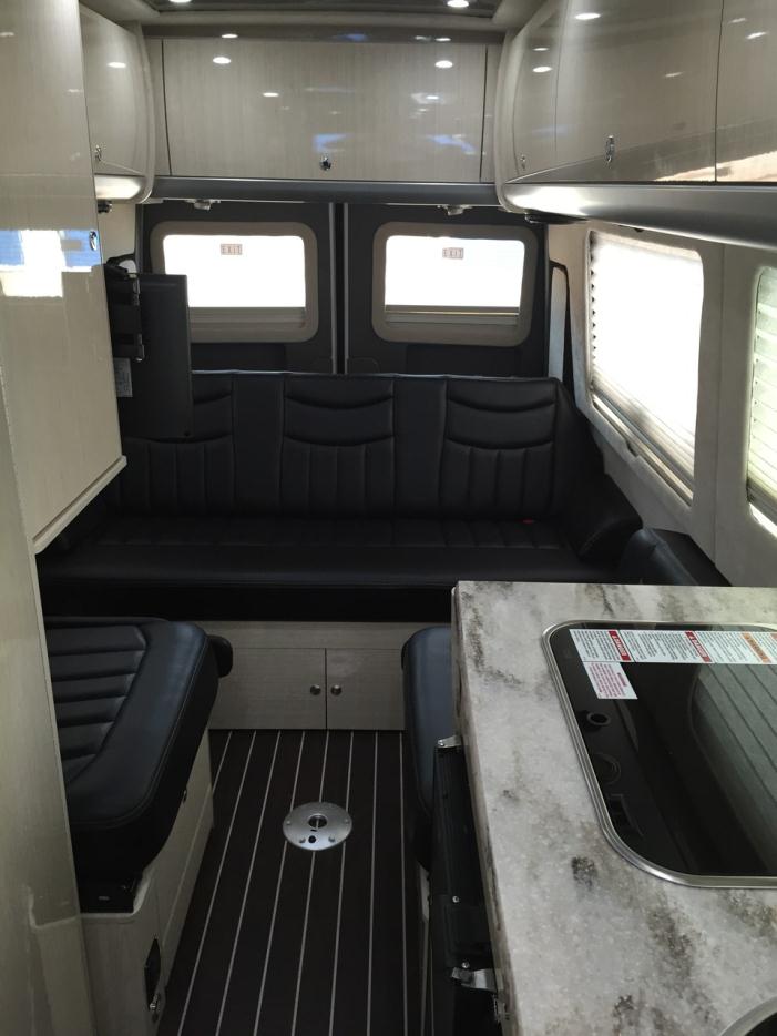 2016 Airstream Intl Signature 23