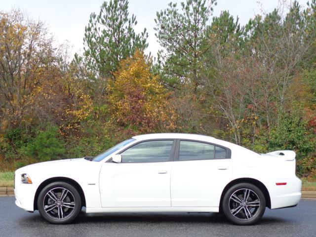 Dodge : Charger R/T AWD w/NA 2014 dodge charger r t awd 5.7 l leather beats audio 429 p mo 200 down