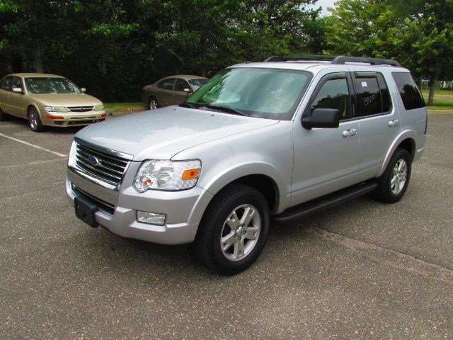2010 Ford Explorer XLT Patchogue, NY