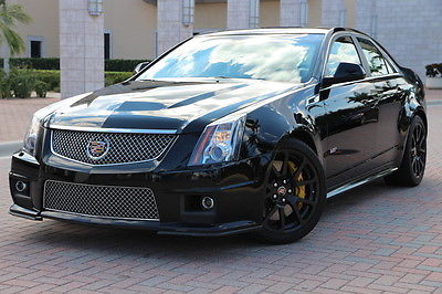 Cadillac : CTS V Sedan 4-Door 2012 cadillac cts v sedan nav pano roof yellow calipers 19 wheels clean carfax