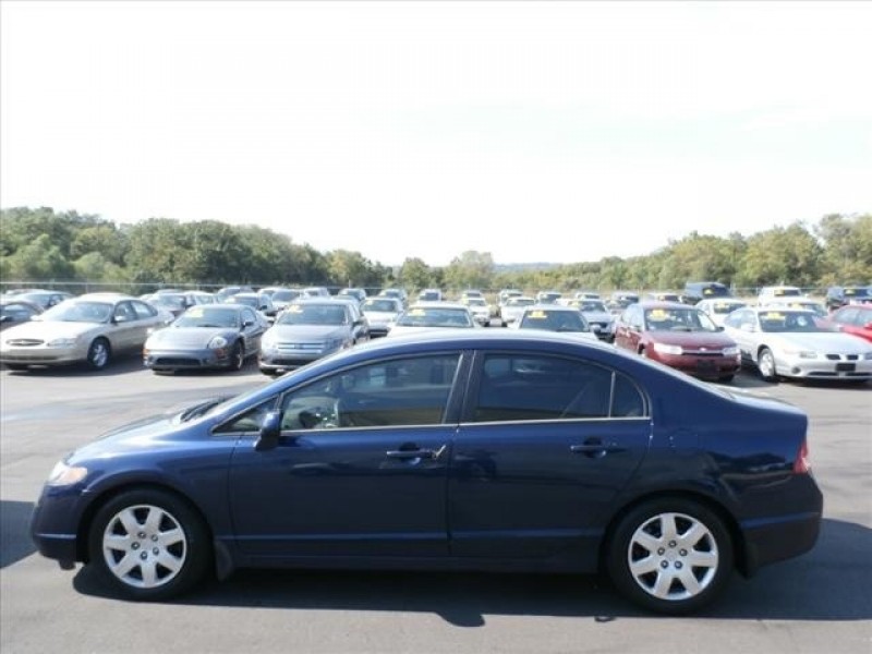 2006 Honda Civic Sdn 4dr LX Auto