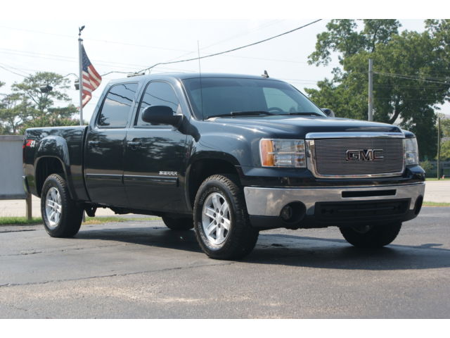 GMC : Sierra 1500 4WD Crew Cab 4 x 4 leather z 71 5.3 liter automatic alloys one owner bluetooth radio bedliner