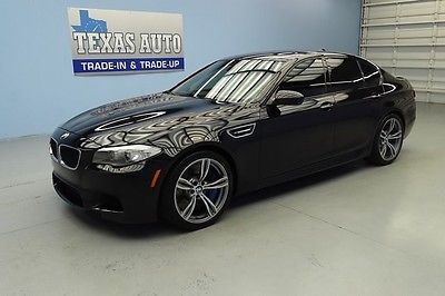 BMW : M5 TWIN TURBO 560 HP EXECUTIVE SUNROOF NAVIGATION WE FINANCE! 2013 TWIN TURBO 560 HP LANE DEVIATION LANE CHANGE HUD TEXAS AUTO