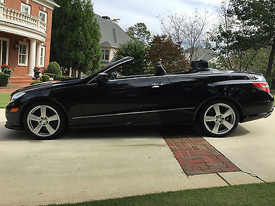 Mercedes-Benz : E-Class E550 Showroom New E550 Convertible finished in black over black with ONLY 22,00 miles
