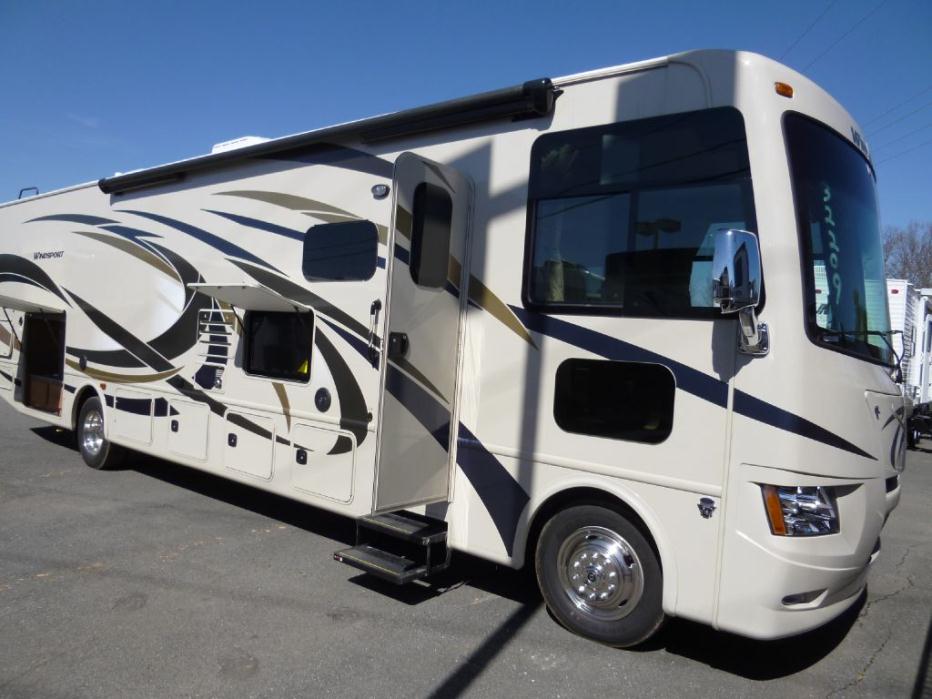 2015 Thor Motor Coach Four Winds 28Z