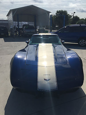 Chevrolet : Corvette 1977 chevrolet corvette electric blue with silver racing stripe original cond