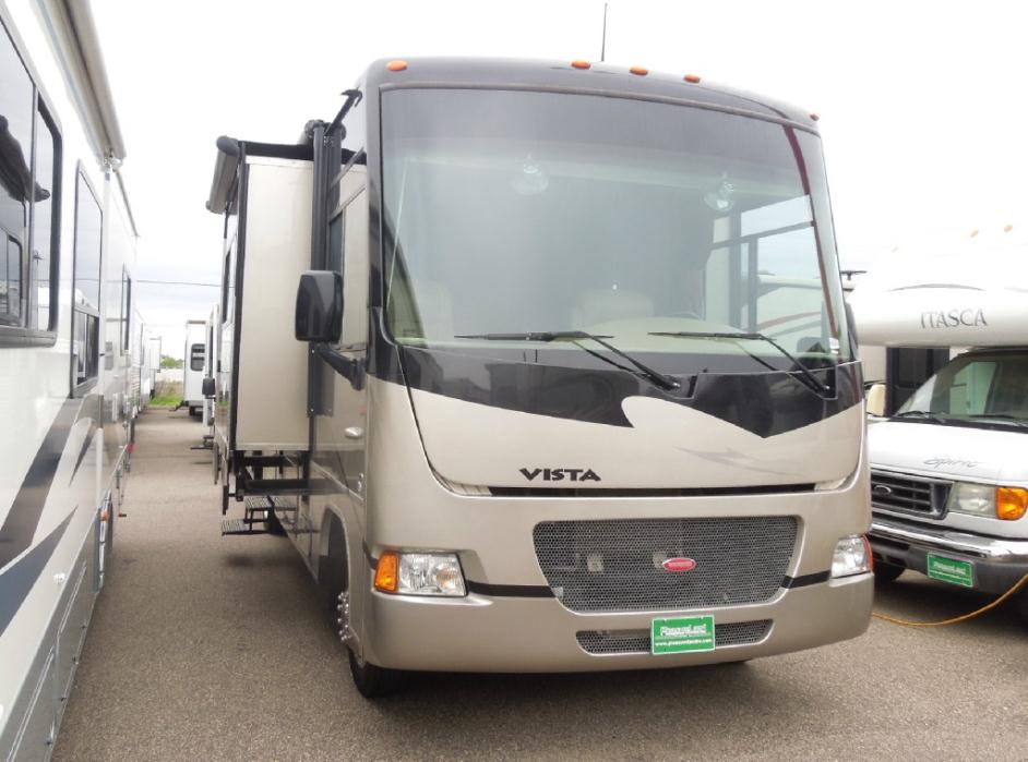 2016 Winnebago Vista LX 30T