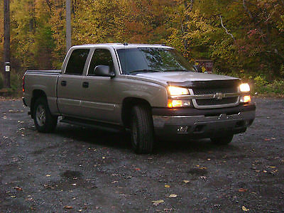 Chevrolet : Silverado 1500 LS 2005 chevrolet silverado 1500 ls crew cab pickup 4 door 5.3 l 4 x 4