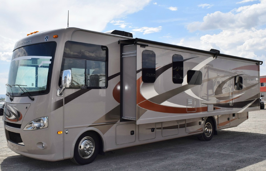 2005 Thor Motor Coach Four Winds Intl. 24T