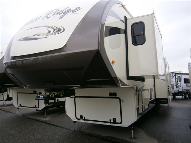 2016 Forest River Rv Cedar Creek Silverback 33IK