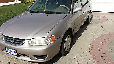 Toyota : Corolla LE Toyota Corolla 2001 LE Auto Golden