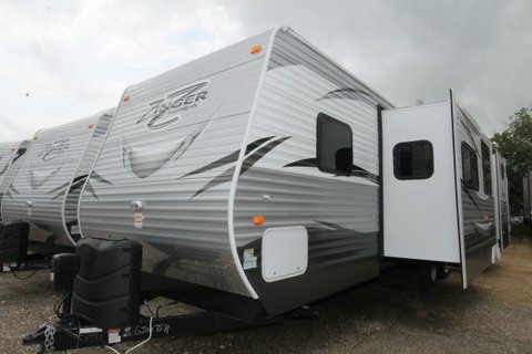 2016 Crossroads Rv Hill Country HCT33BD